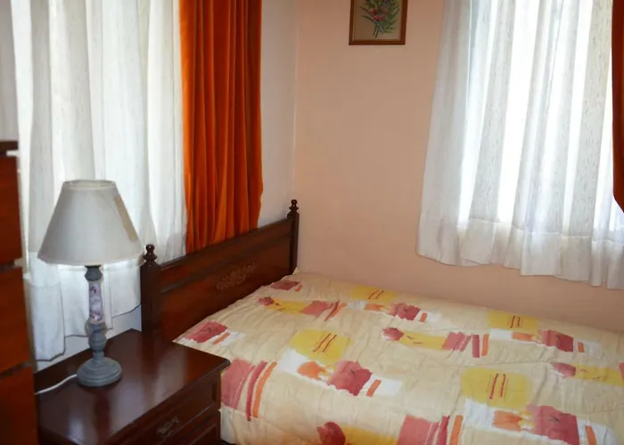 Stam House Casa de Férias Leonídion